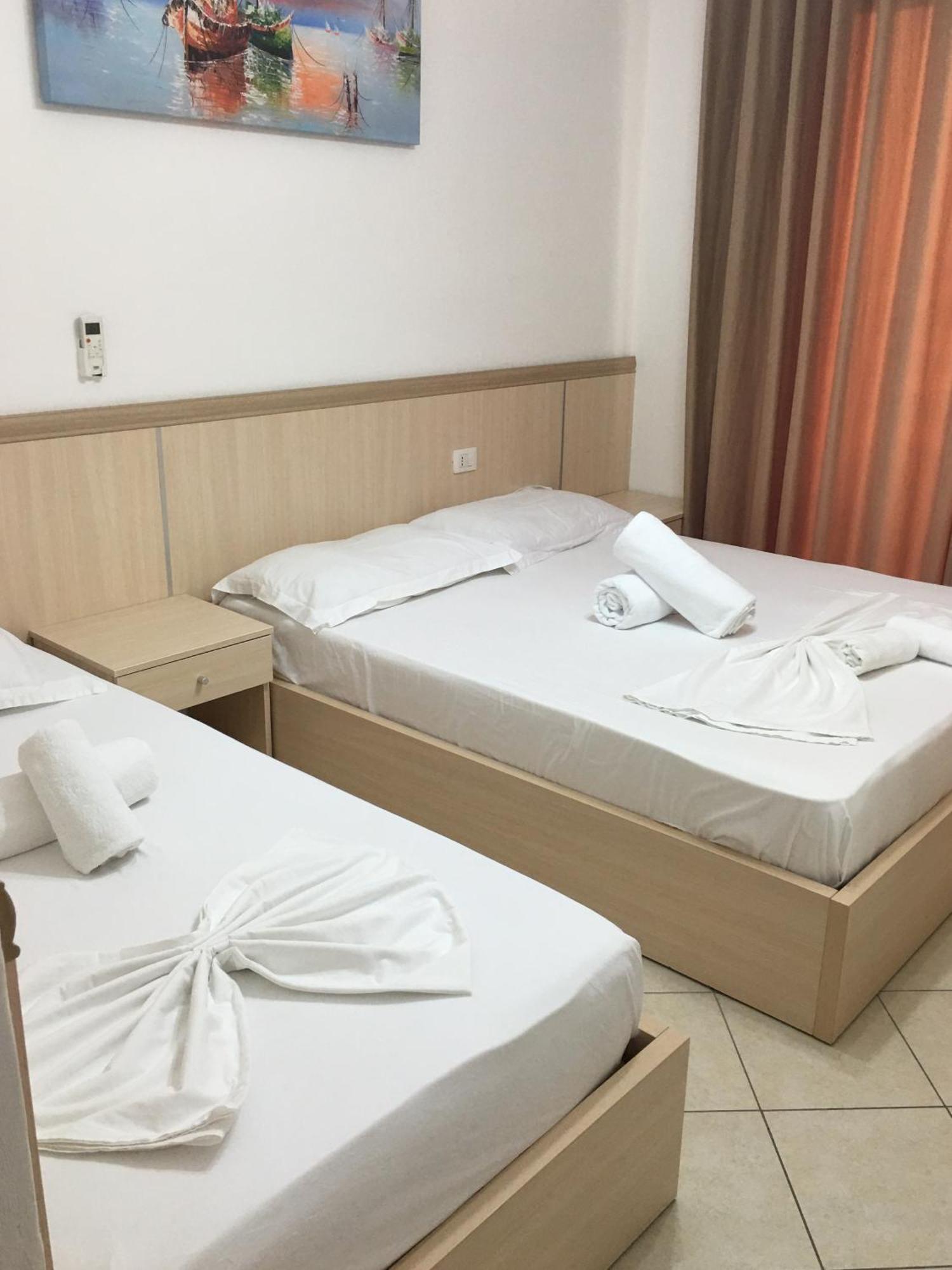 Apart-Hotel Alvi Saranda Dış mekan fotoğraf