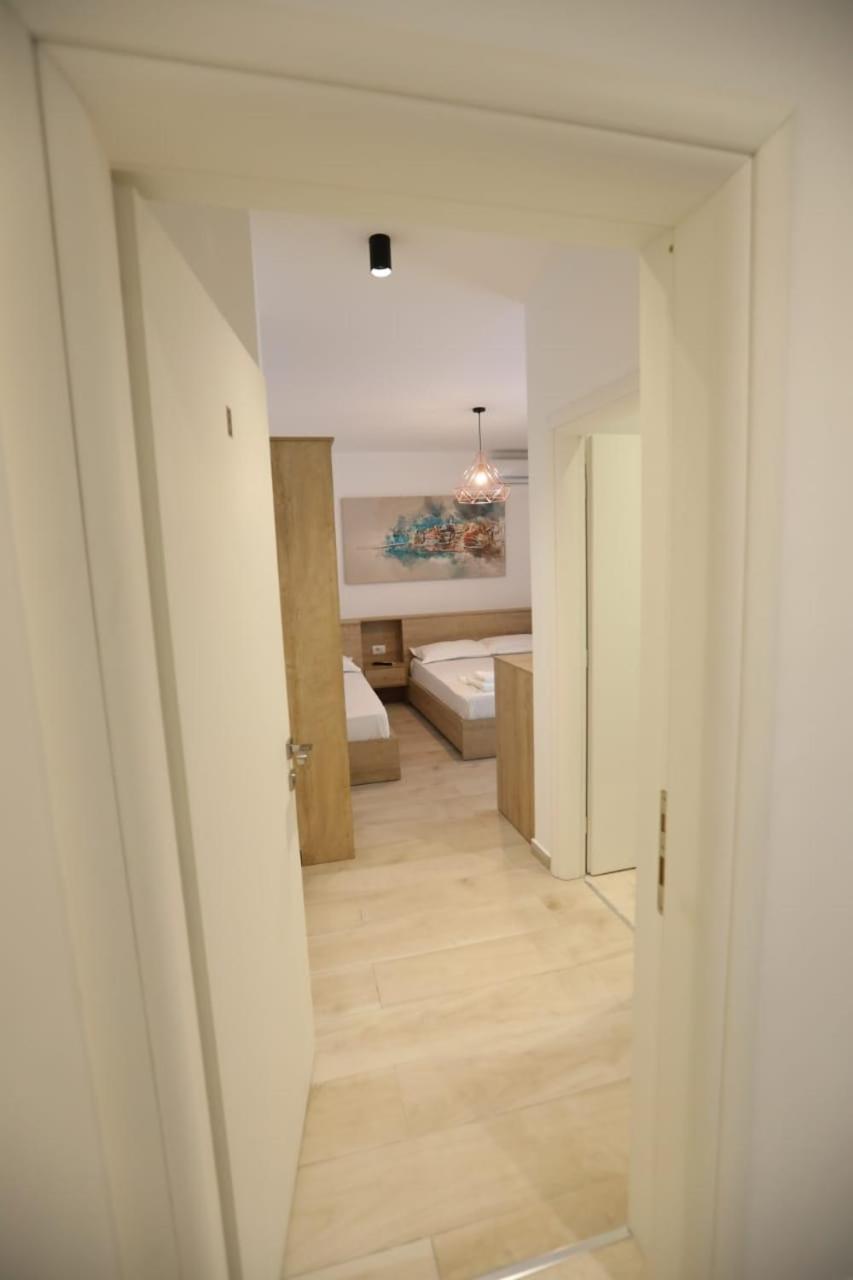 Apart-Hotel Alvi Saranda Dış mekan fotoğraf