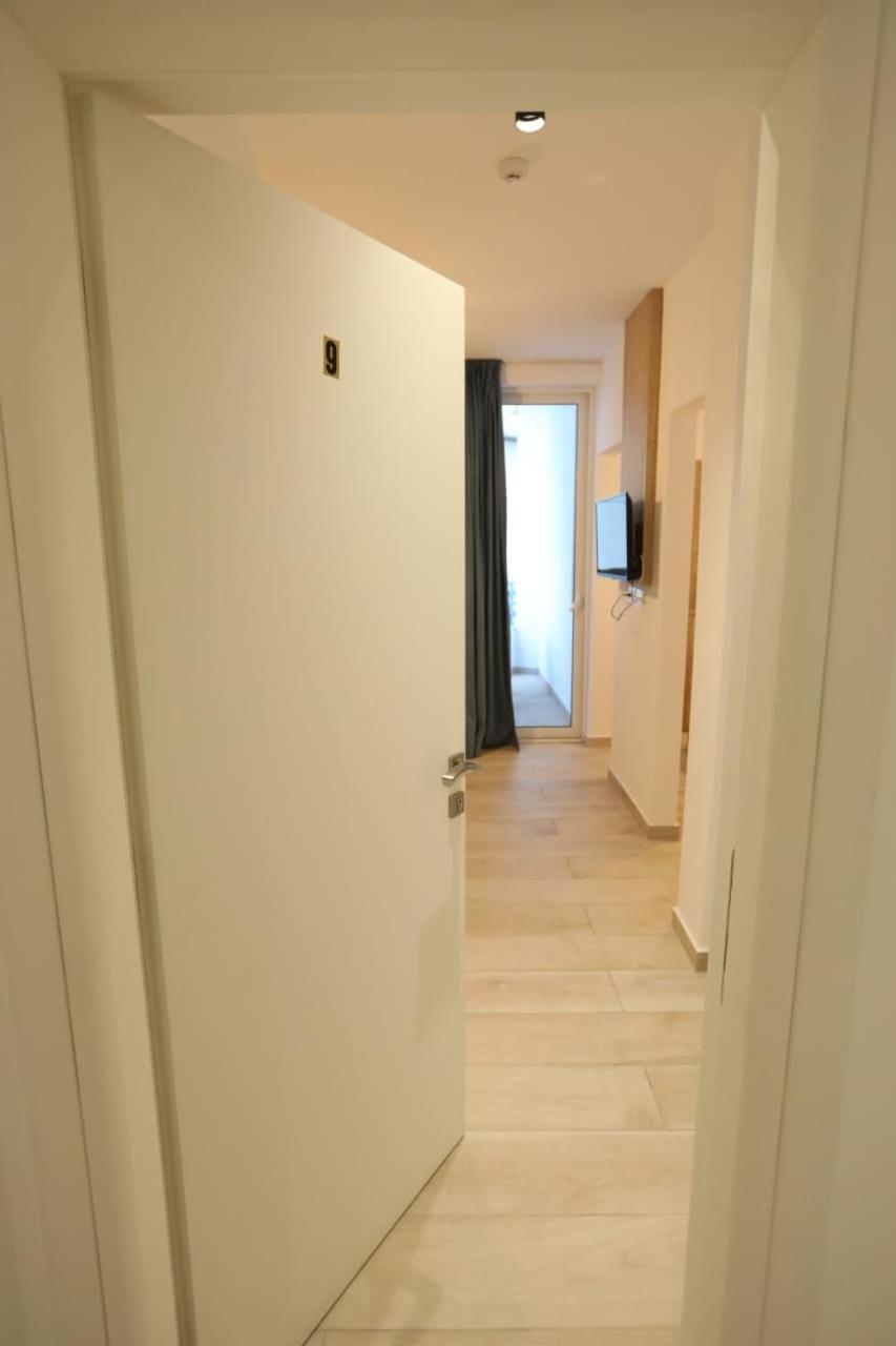 Apart-Hotel Alvi Saranda Dış mekan fotoğraf