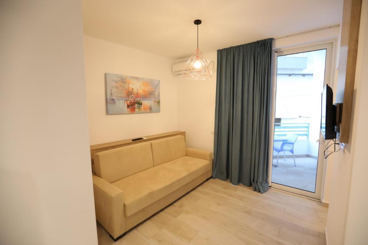 Apart-Hotel Alvi Saranda Dış mekan fotoğraf