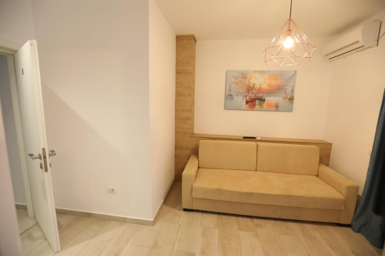 Apart-Hotel Alvi Saranda Dış mekan fotoğraf